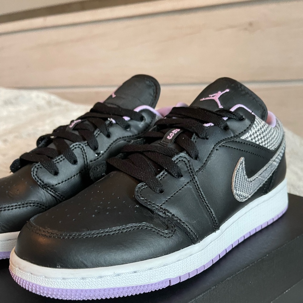 Air Jordan 1 Low